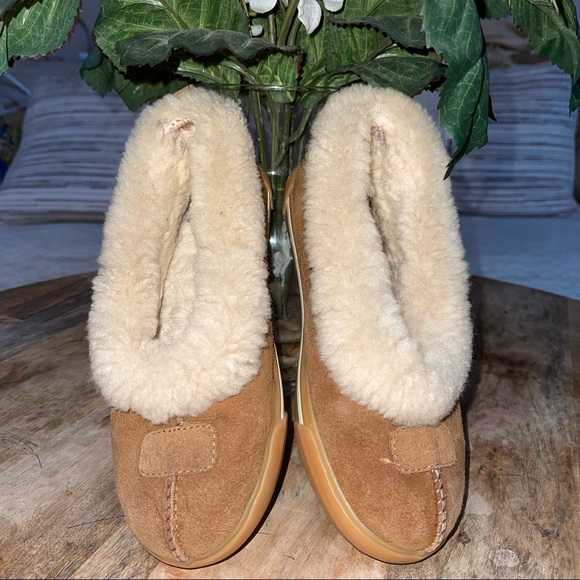 UGG Shoes - UGG Australia Snuggle Slippers